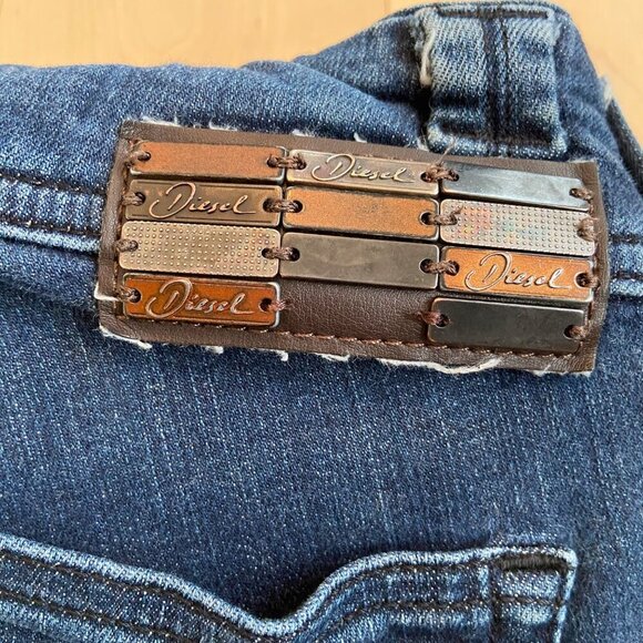 Diesel jeans Size 28 Culturebelt Regular Slim-Tapered leg low rise Stretch Blue - Picture 4 of 15